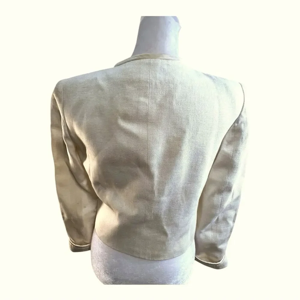 VALENTINO Vintage Ivory Linen Crop Blazer with silk trim SZ 4